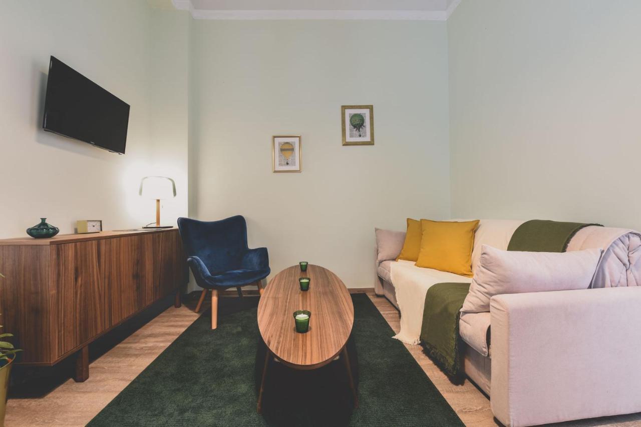 Neoclassical Apartment near Acropolis - LivingStone Crystal Atene Esterno foto