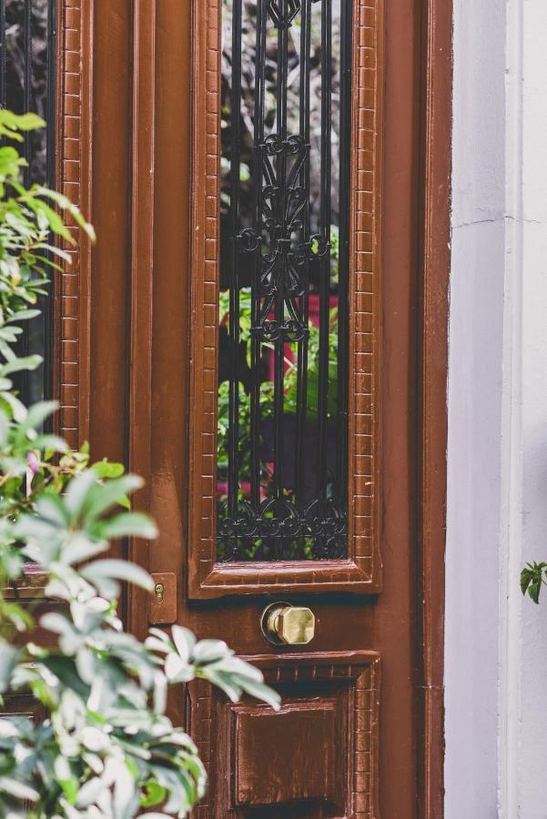 Neoclassical Apartment near Acropolis - LivingStone Crystal Atene Esterno foto
